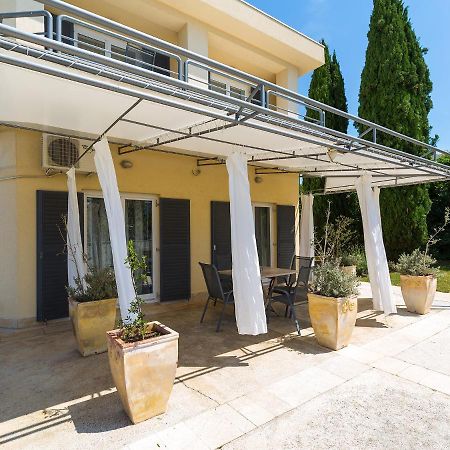 Apartments Gala Porec Exterior photo