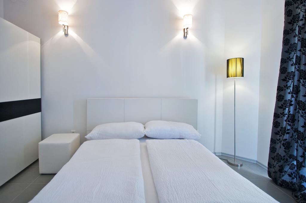 Apartments Gala Porec Exterior photo