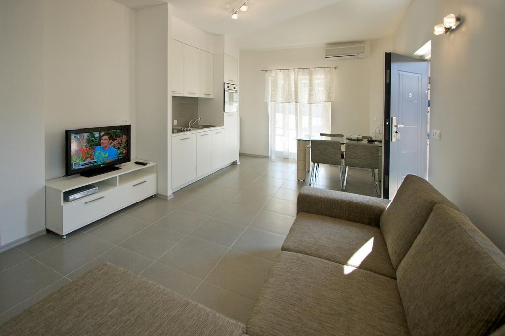 Apartments Gala Porec Exterior photo