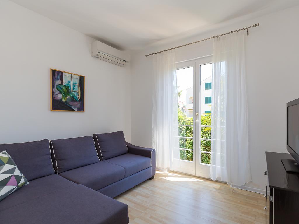 Apartments Gala Porec Exterior photo